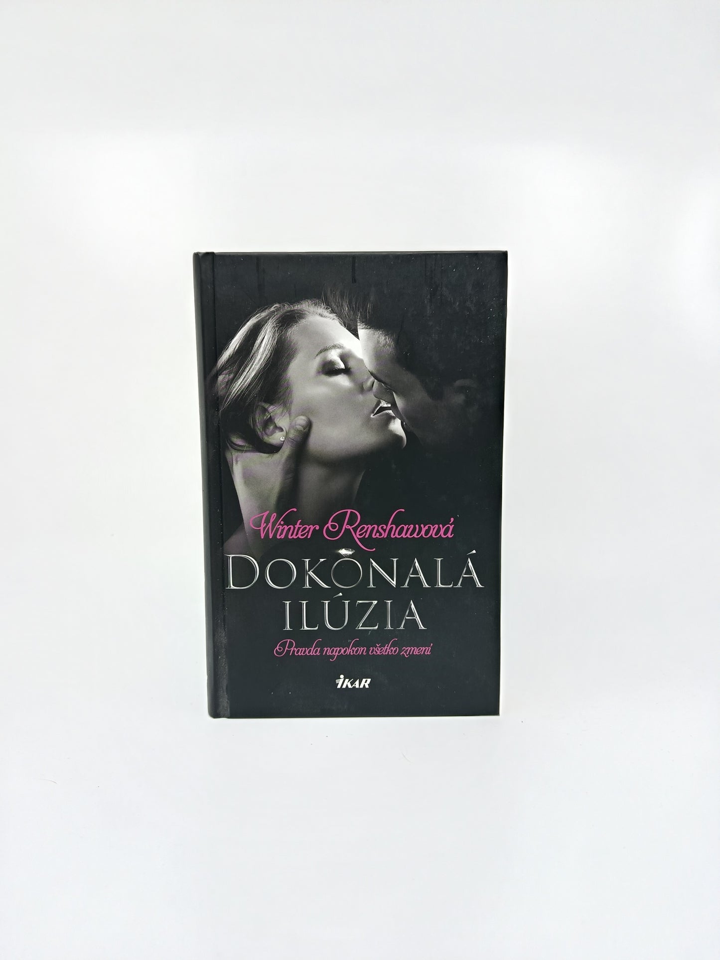 Dokonalá ilúzia - Winter Renshaw