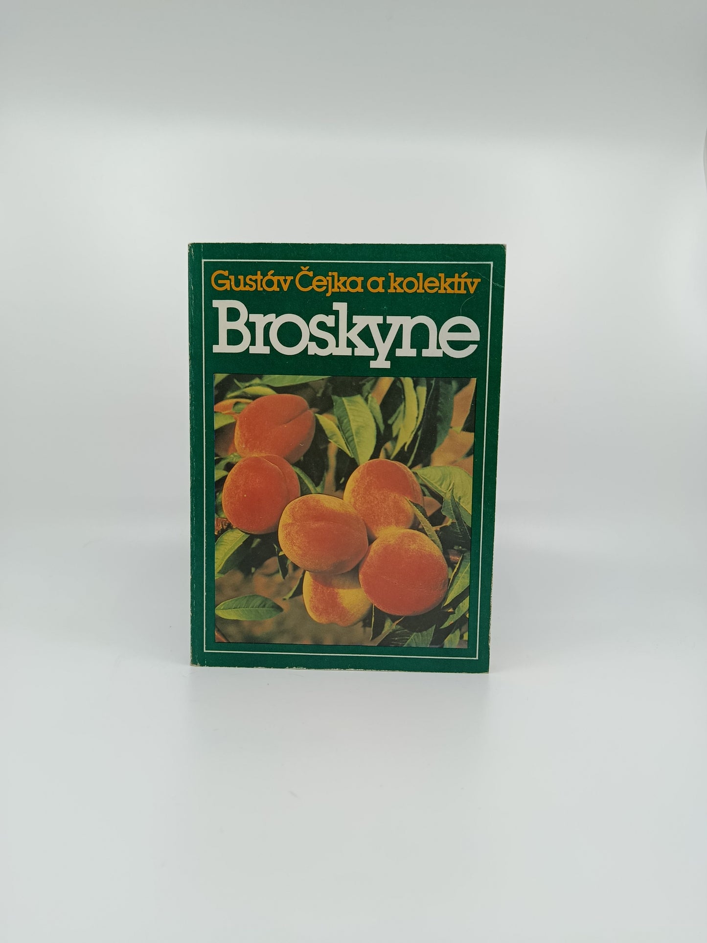 🍑 Gustáv Čejka a kolektív – Broskyne 🍑