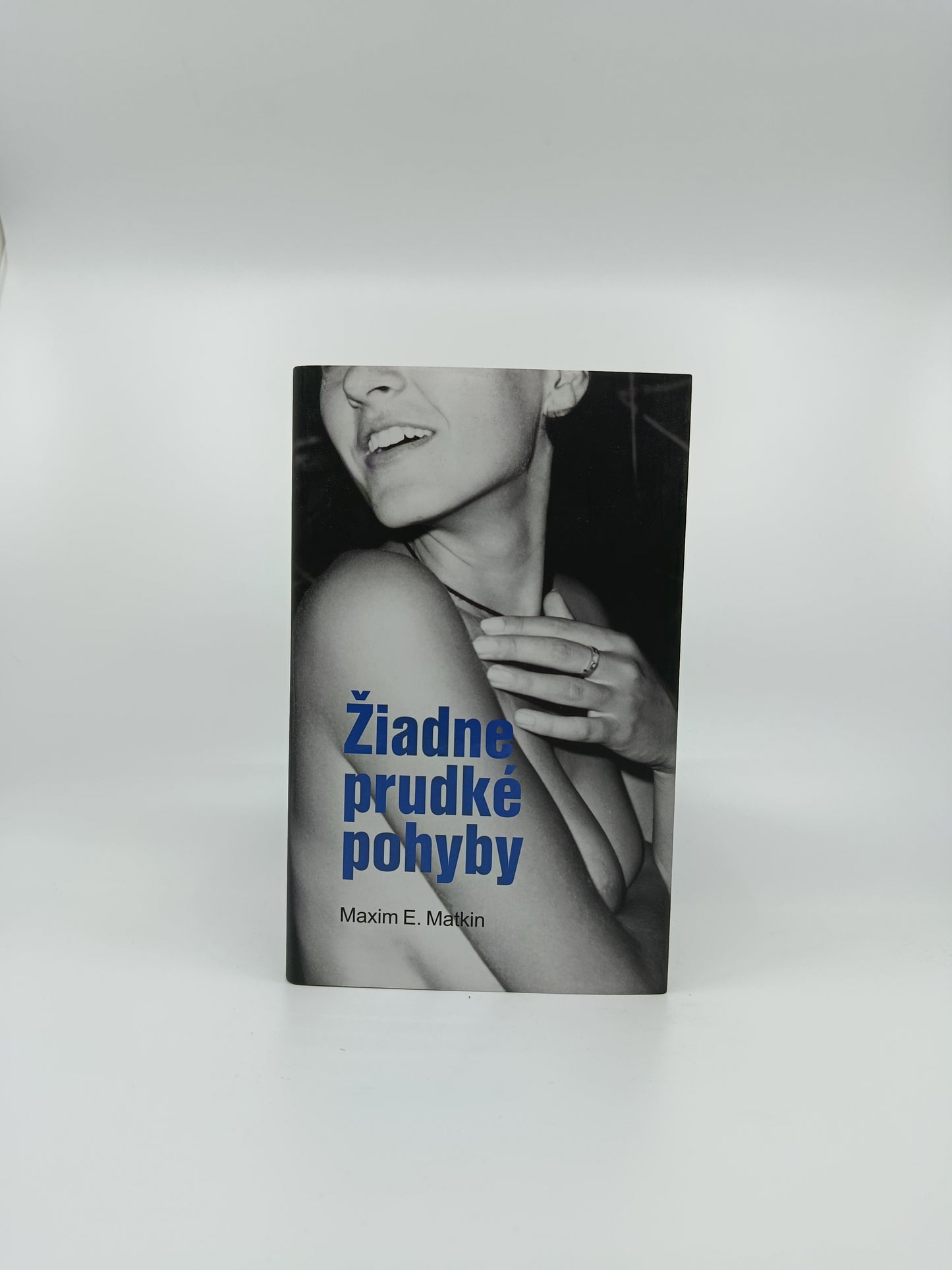 Žiadne prudké pohyby – Maxim E. Matkin