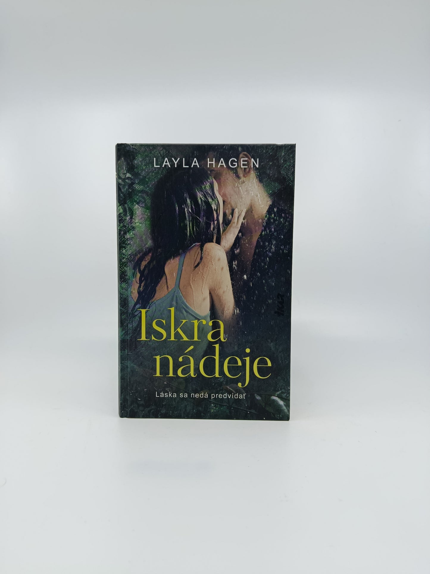 Iskra nádeje – Layla Hagen