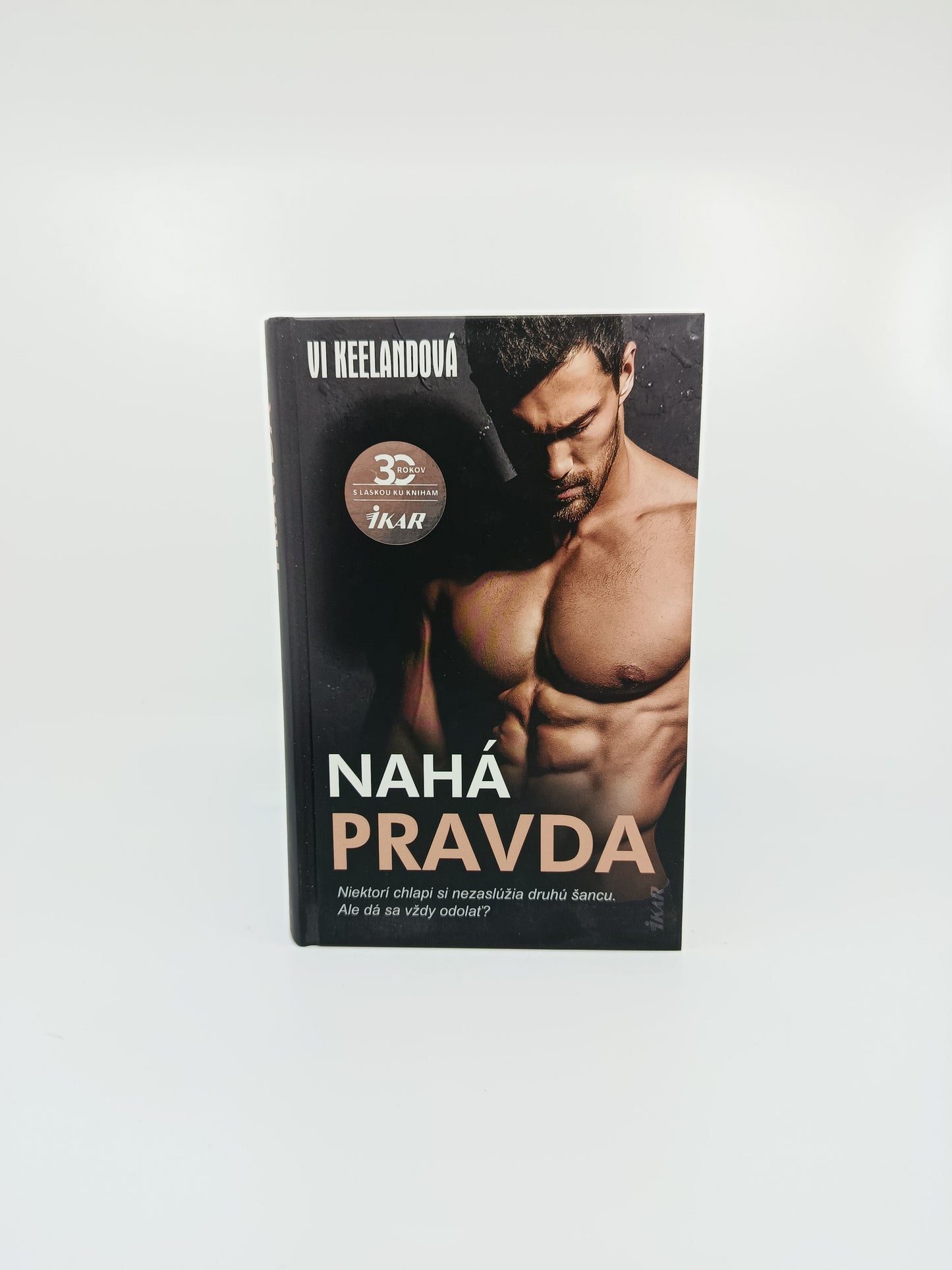 Nahá pravda – Vi Keelandová