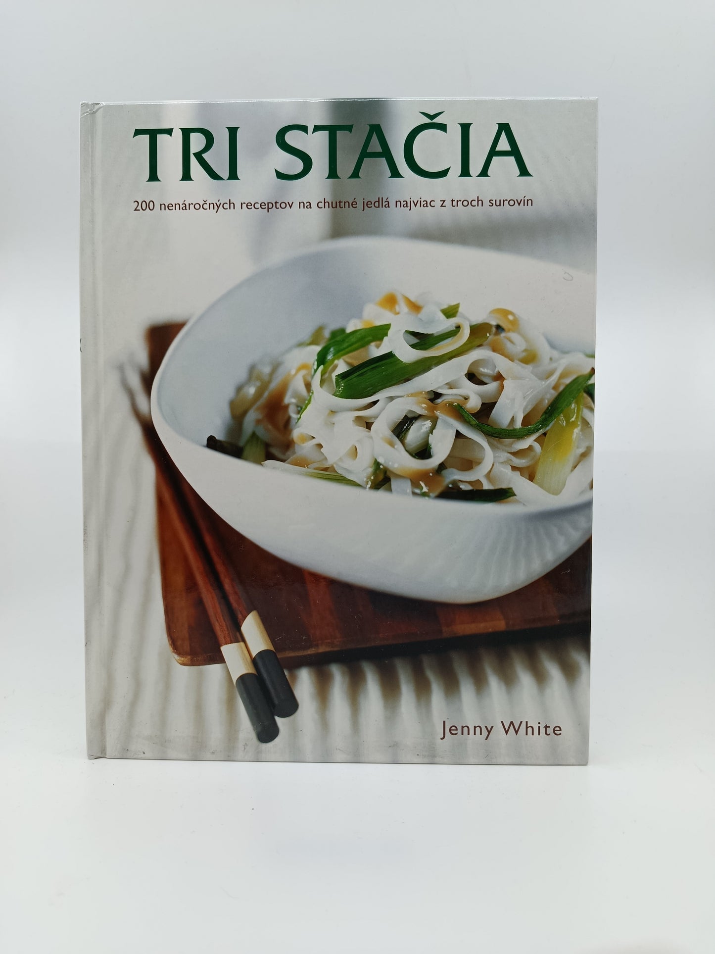 Tri stačia – Jenny White