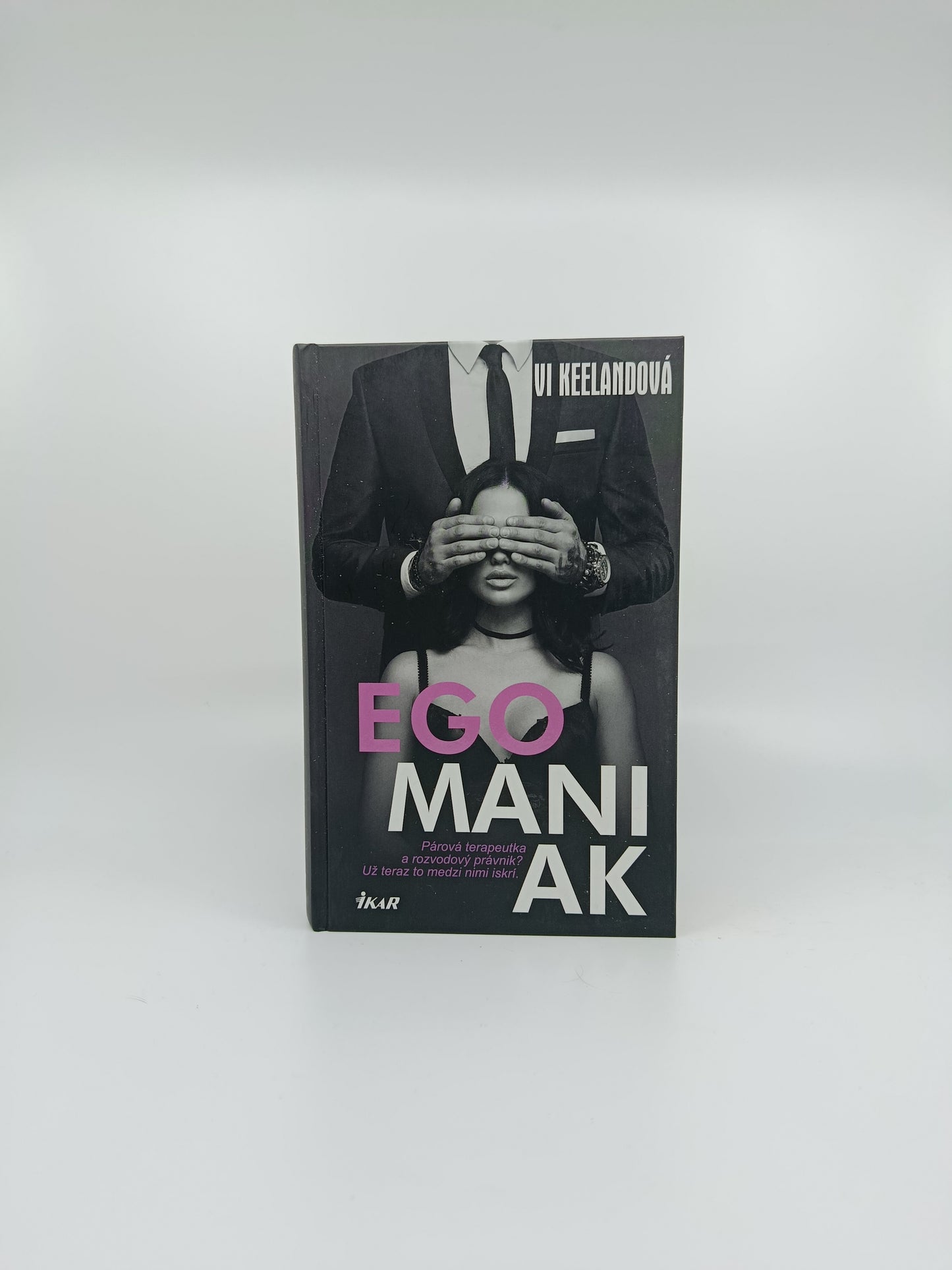 Egomaniak - Vi Keelandová