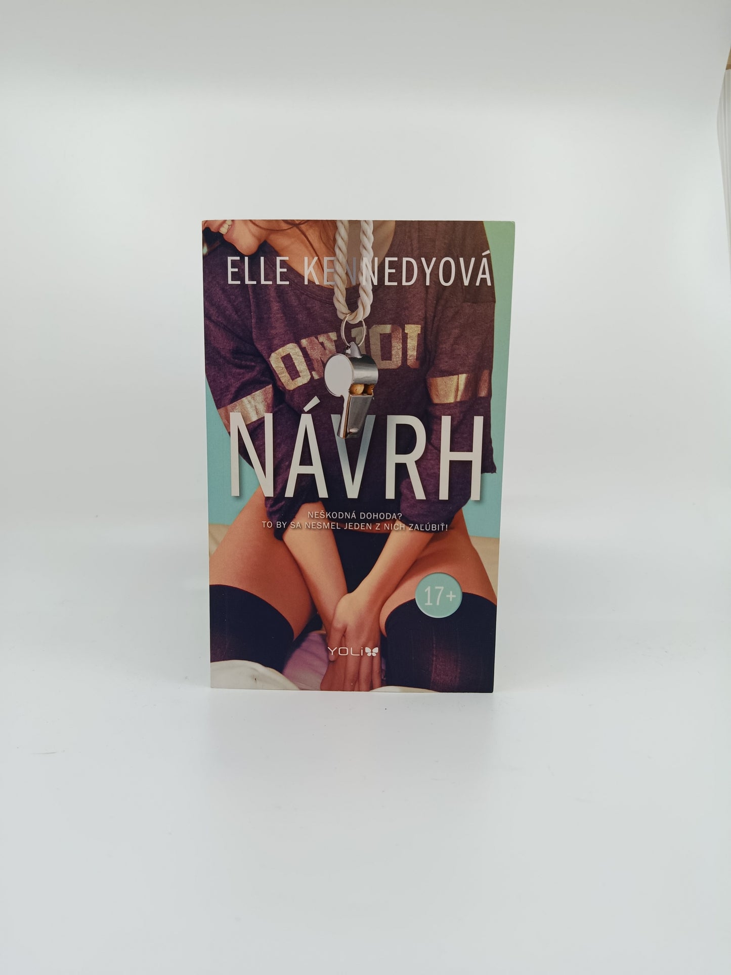 Elle Kennedyová – Návrh