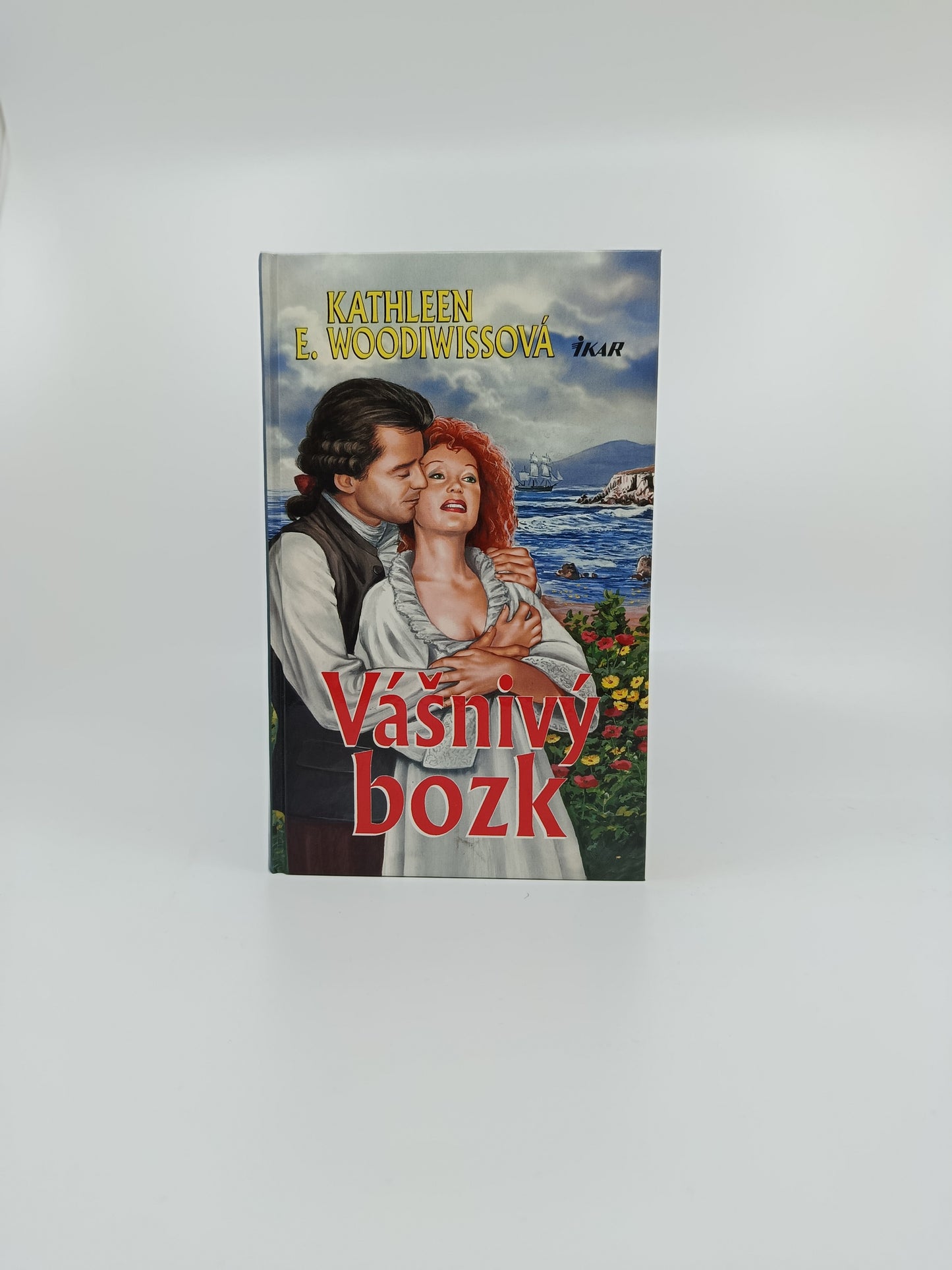 💋 Kathleen E. Woodiwissová – Vášnivý bozk