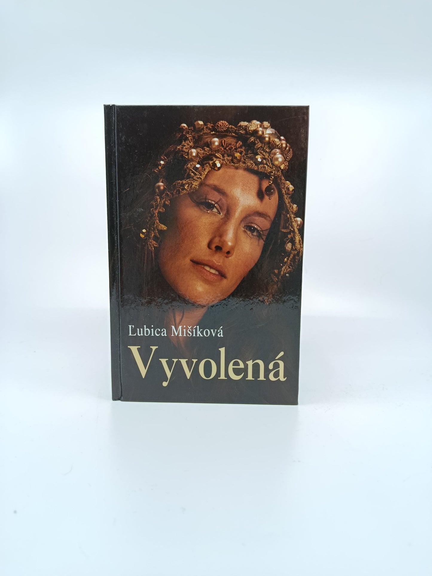 Ľubica Mišíková – Vyvolená