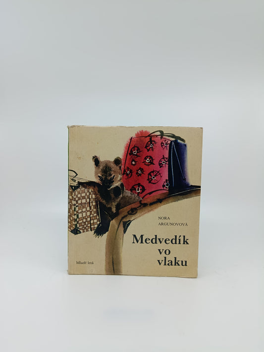 Nora Argunovová – Medvedík vo vlaku