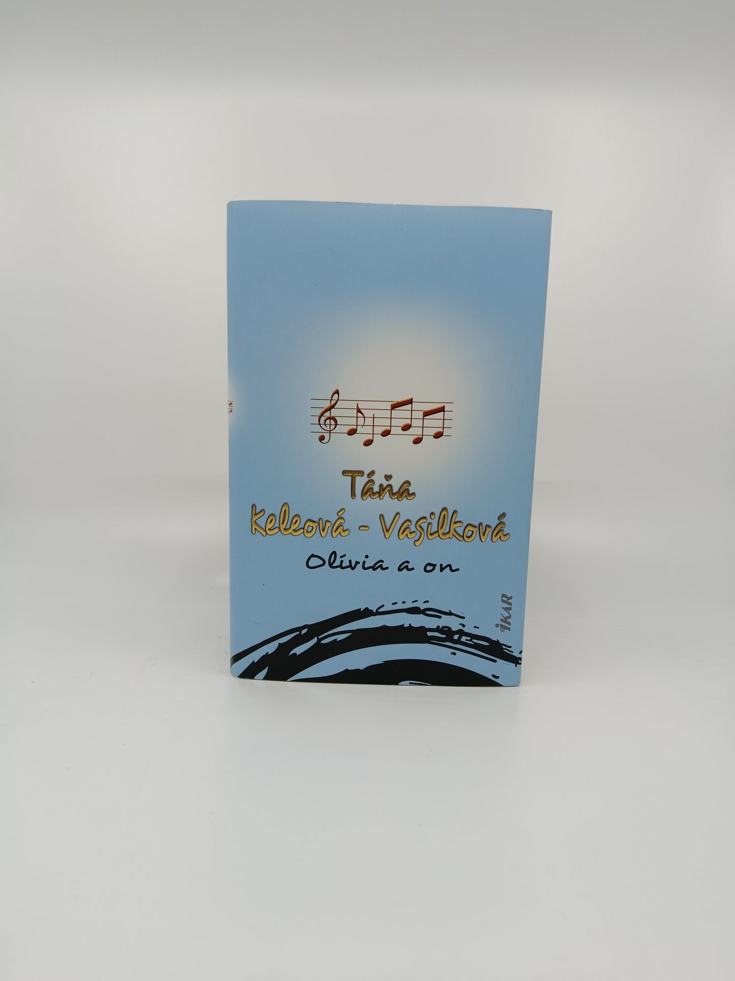 Olivía a on 🎶💙