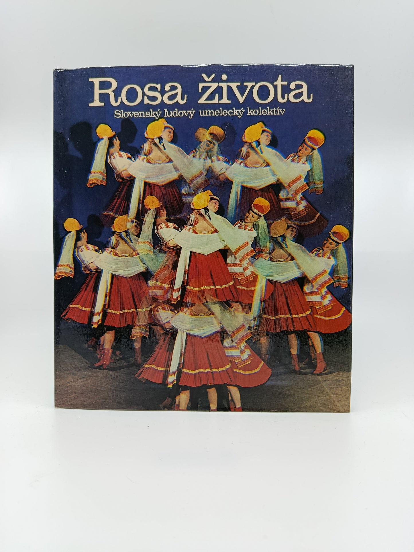 Rosa života – Slovenský ľudový umelecký kolektív (SĽUK)